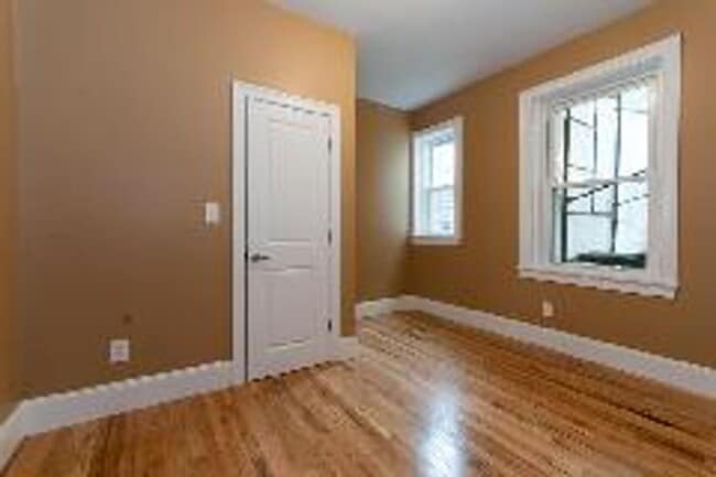 Photo - Huge 5 Bed/2 Bath Right On The B Line! Short Walk To Cleveland Circle