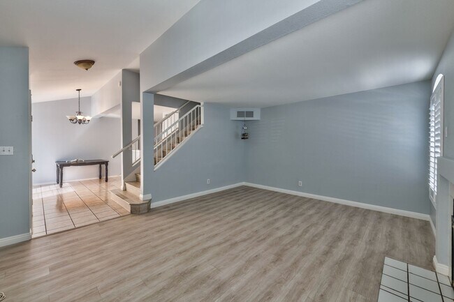 Photo - 7736 Allerton Ave