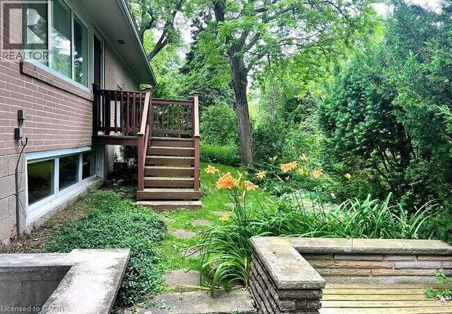 Photo - 1238 Donlea Crescent