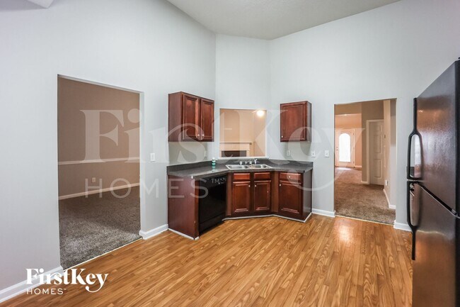 Photo - 6255 Lamp Post Pl