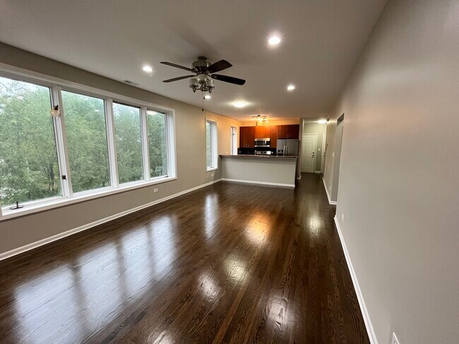 Photo - 5219 S Michigan Ave Unit 2W