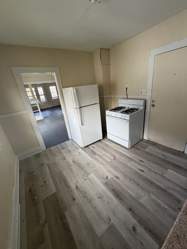 Photo - 12706 Parkhill Ave Unidad UP