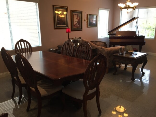 Photo - 3913 Royal Stone Ct