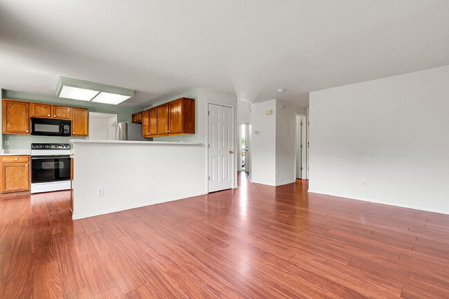 Photo - $2,650.00 - 4 Bedrooms, 2.5 Bathrooms, Sin...