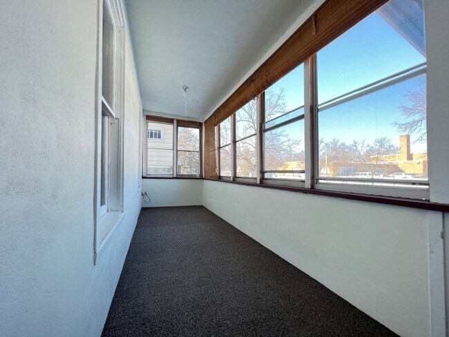 Photo - 812 7th Ave S Unidad #1