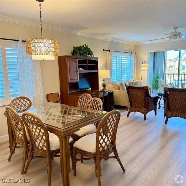 Building Photo - 57 High Point Cir W Unit 201 Rental