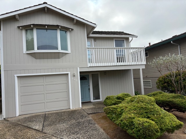 Building Photo - 545 Sea Horse Dr Rental