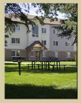 Brookside Park Apartments - Brookside Park Apartments