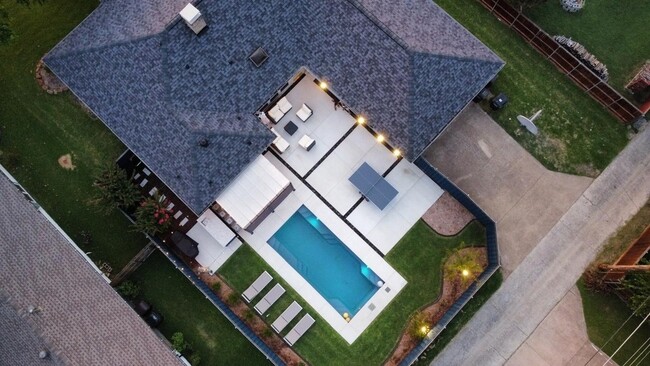 Photo - 4008 Hatherly Dr