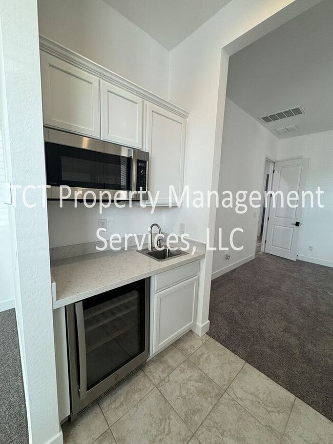 Gorgeous Gated Eastmark Home!