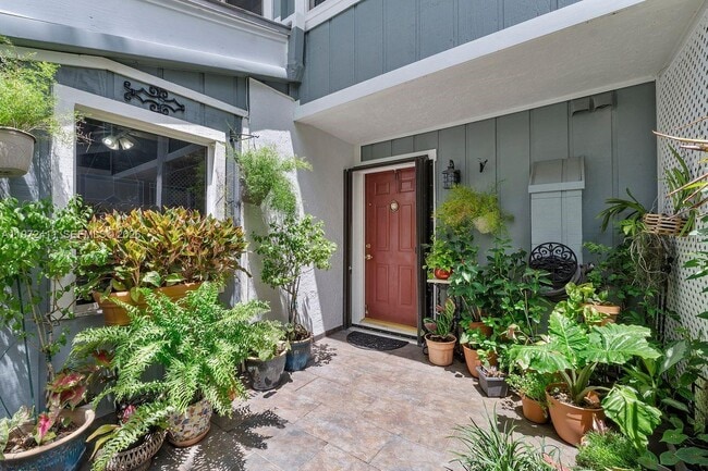 Photo - 4905 SW 71st Pl