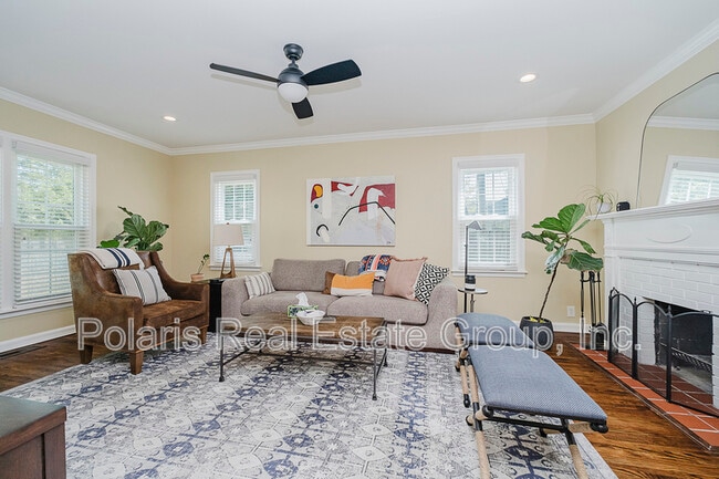 Photo - 5916 Crittenden Ave