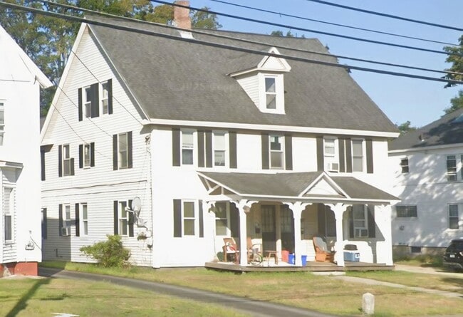 Building Photo - 147 N State St Unit 3