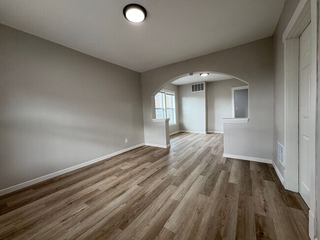 Photo - 2 bed, 1 bath home in the heart of Central St. Louis City, moments from Forest Park, Barnes Jewis...