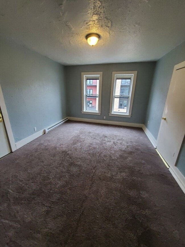 Photo - 19 E State St Apartamento Unidad #10