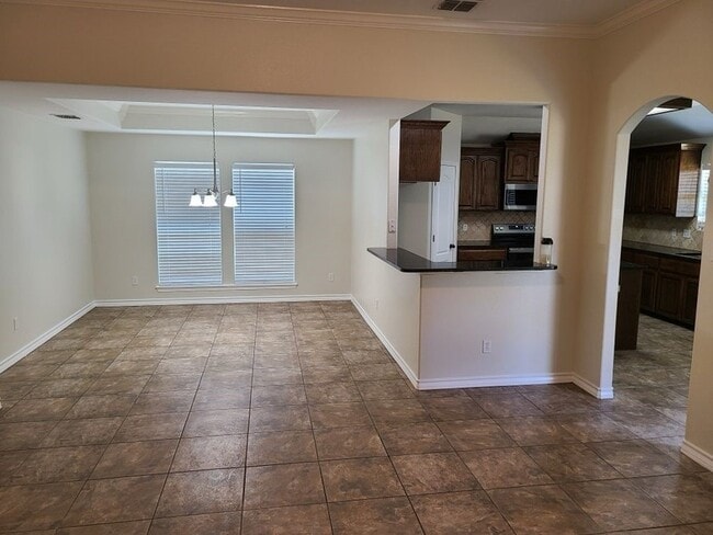 Photo - 1921 Woodbend Dr