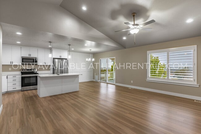 Photo - 4143 N Fairfield Dr