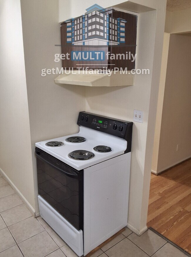 Bright & Cozy 1Bedroom in Phoenix Your Apartment Unit B