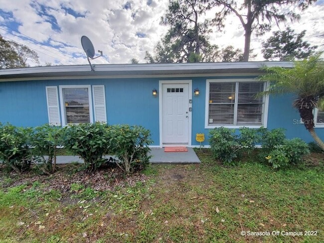 Photo - 1384 39th St