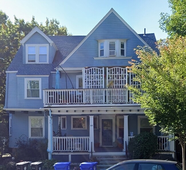 Building Photo - 60 Kilsyth Rd Unit 1