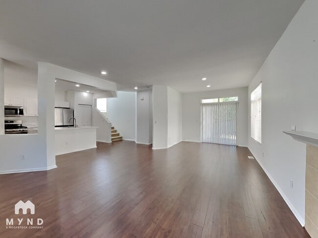 Photo - 17061 Parkside Way SE