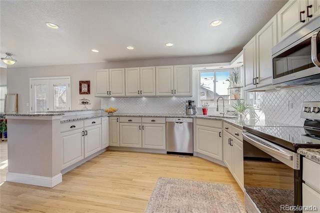 Photo - 1714 Foxfield Dr