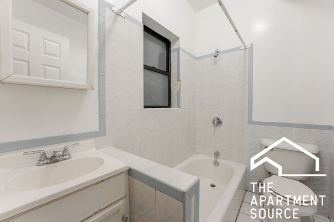 Photo - 2405 W Wilson Ave Unidad 1