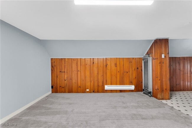 Photo - 915 Helmsdale Rd Unidad 3