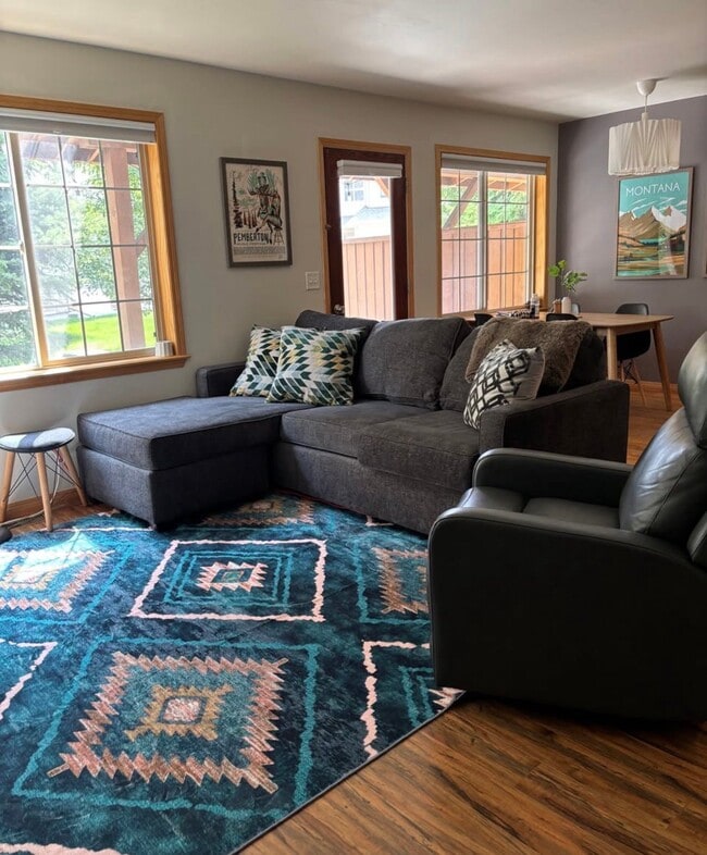 Photo - 2938 Warbler Way
