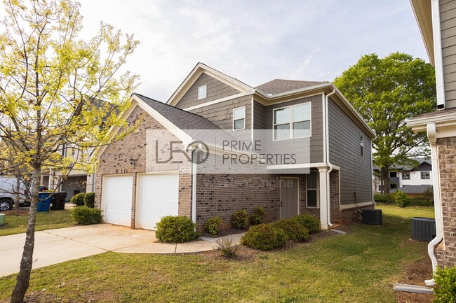 Photo - 156 Daisy Cir
