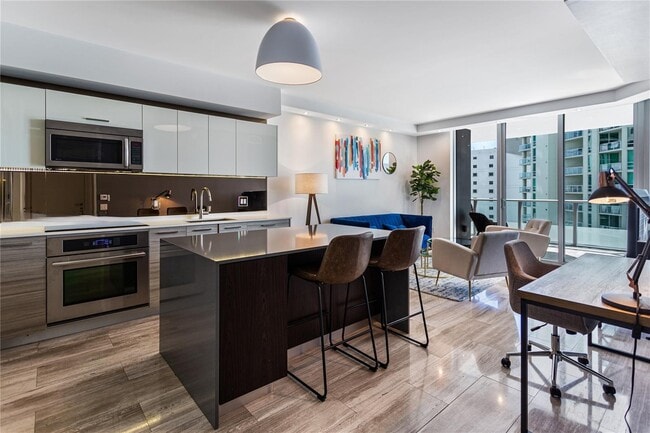 Photo - 1300 Brickell Bay Dr Unit 1102