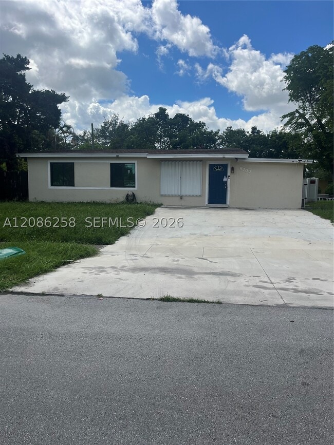 Photo - 5700 SW 37th St