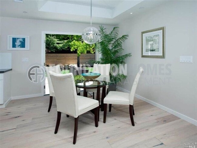 Photo - Remodeled 4BD/2BA in Prime Tiburon Locatio...