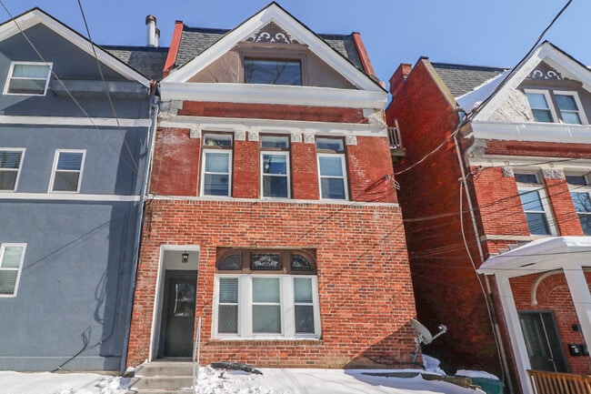 Photo - 2228 Kemper Ln Unidad 4