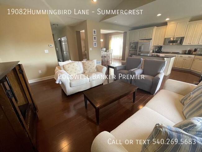 Photo - 19082Hummingbird Lane-Summercrest