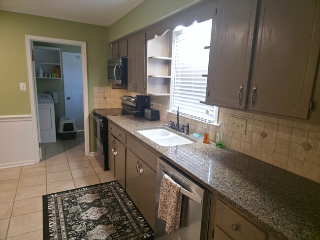 Photo - 738 Forestdale Dr