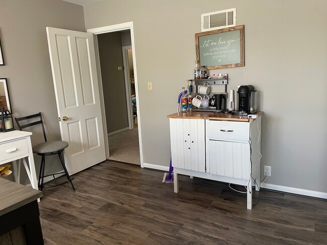 Photo - 315 S Willow St Unidad Upper Level
