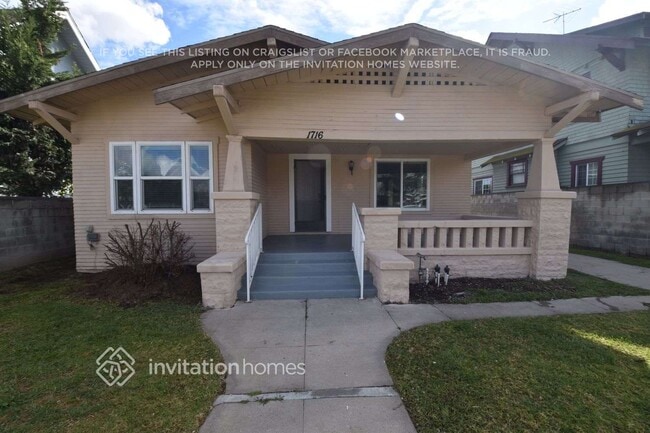 Building Photo - 1716 6th Ave Rental