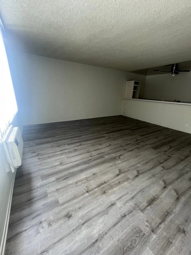 Photo - 11139 Acama Street,
