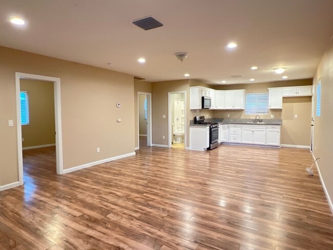 Photo - Northeast Bakersfield