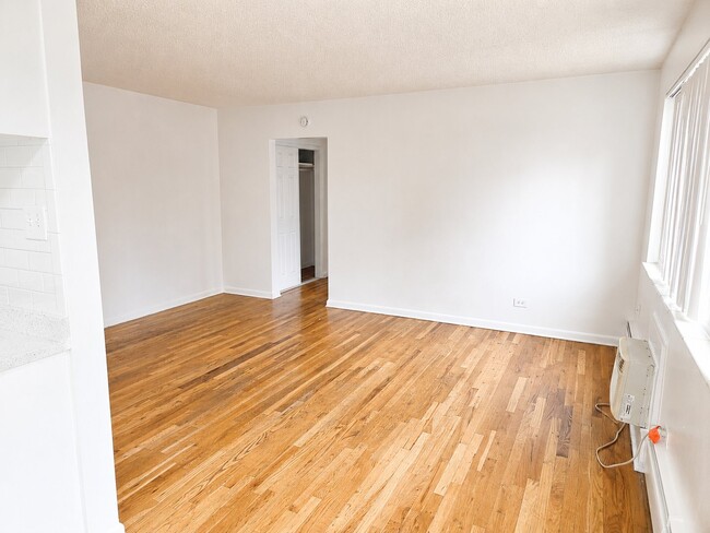 801 N Dahlia St Unidad 7