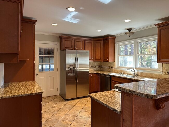 Photo - 147 Pine Ridge Dr