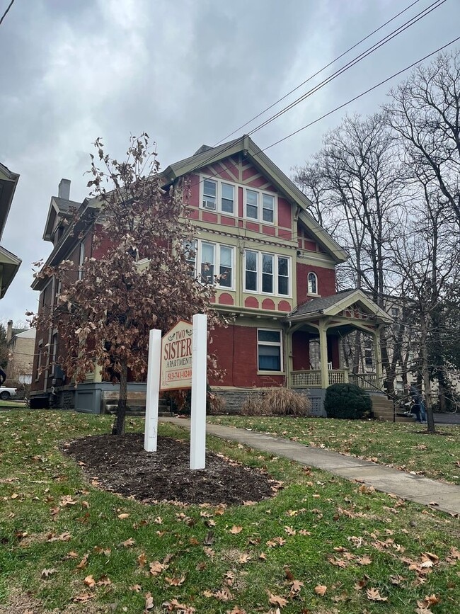 Building Photo - 3521 Clifton Ave Unit 3521 #3