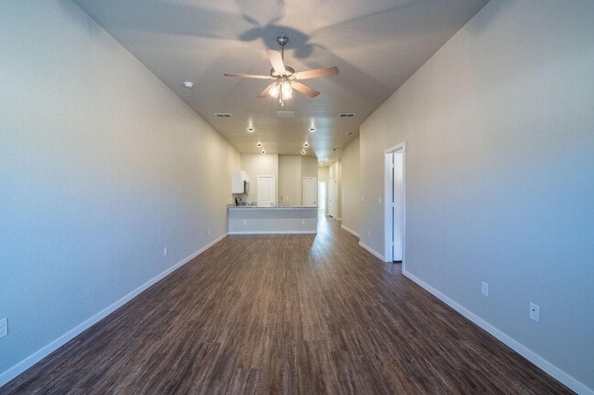 Photo - 2114 N Avenue K