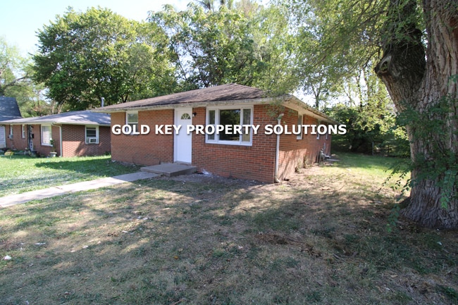 Photo - 3 BR 1 BA Brick Ranch with New Flooring an...