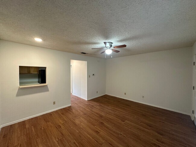 Photo - 1/1 Apartment in Hyde Park Unidad 203
