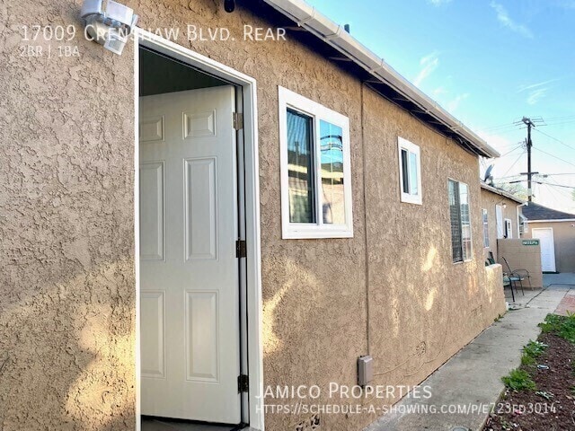 Photo - 17009 Crenshaw Blvd