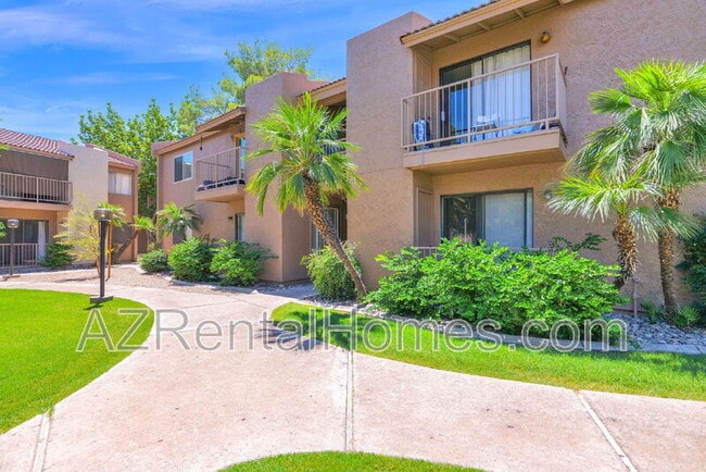 Photo - 1111 E University Dr Unidad #127