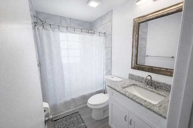 Photo - 1464 41st Ave