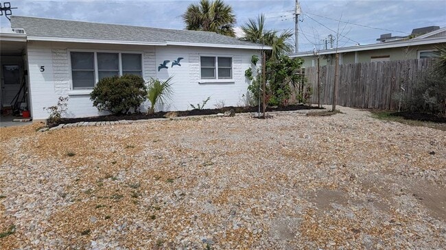 5 Seaside Dr